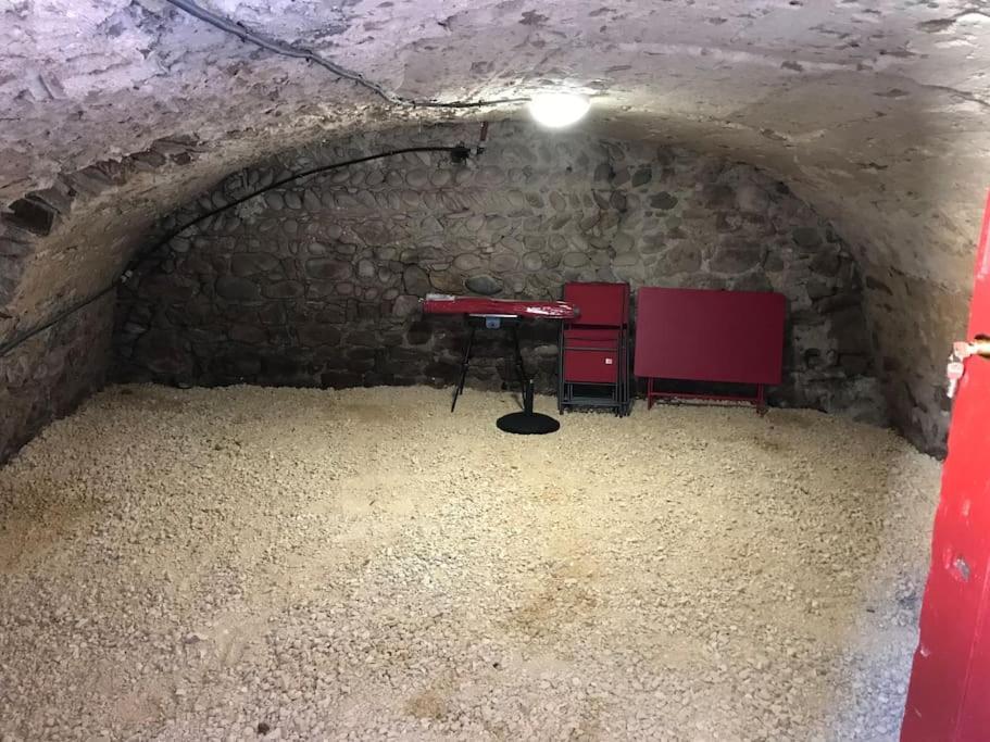 Maison Au Coeur De La Dolce Via Et Via Rhona Beauchastel Bagian luar foto